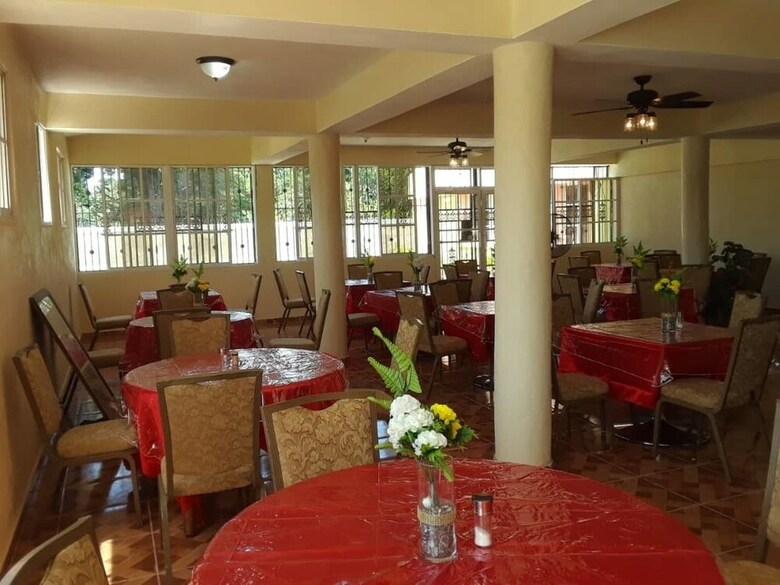 Extravaganza Resort Hotel