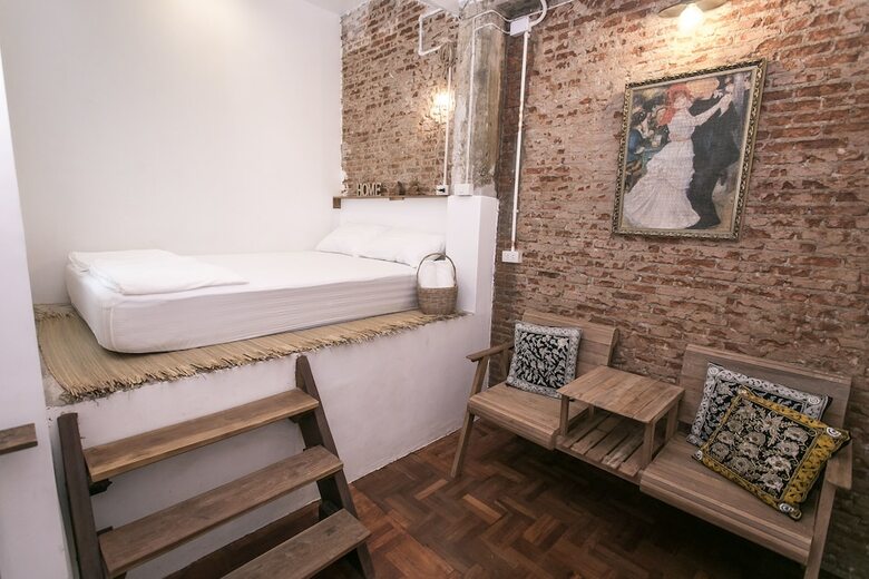 Hostal Rest Ari Boutique Hostel