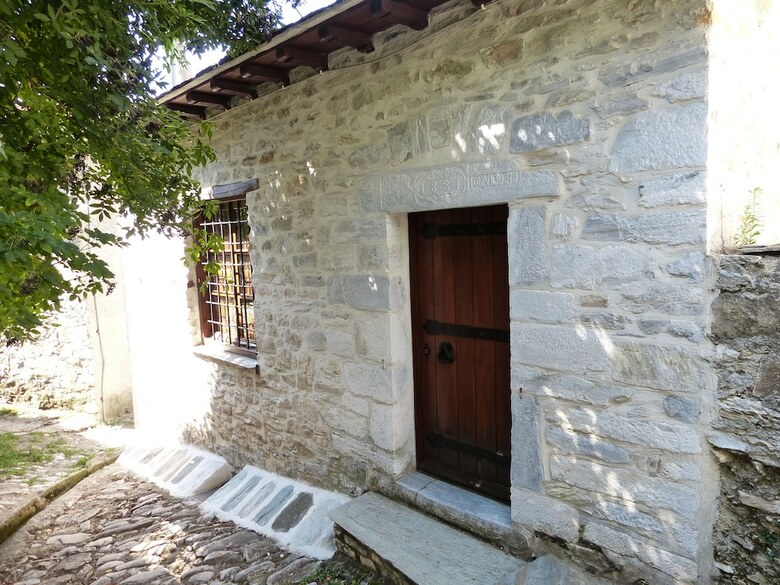 Hotel Ta Xelidonakia