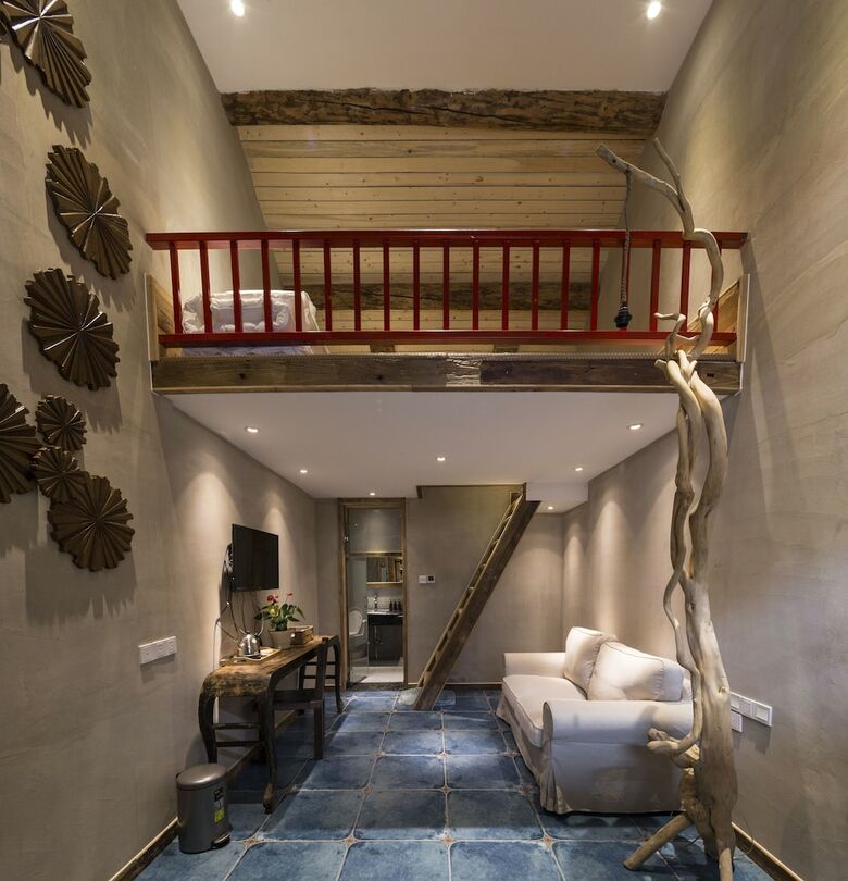 Hotel Lotus Mountain Boutique Inn
