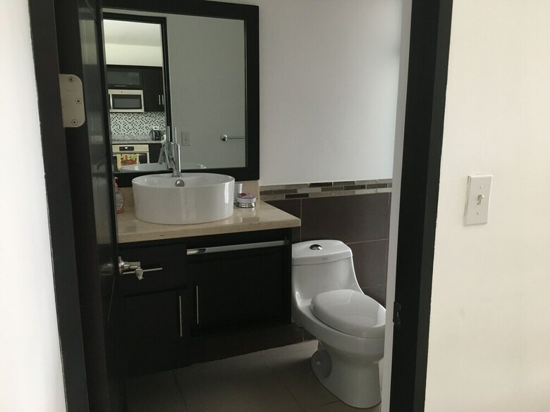 Las Yagrumas Condo Escazu