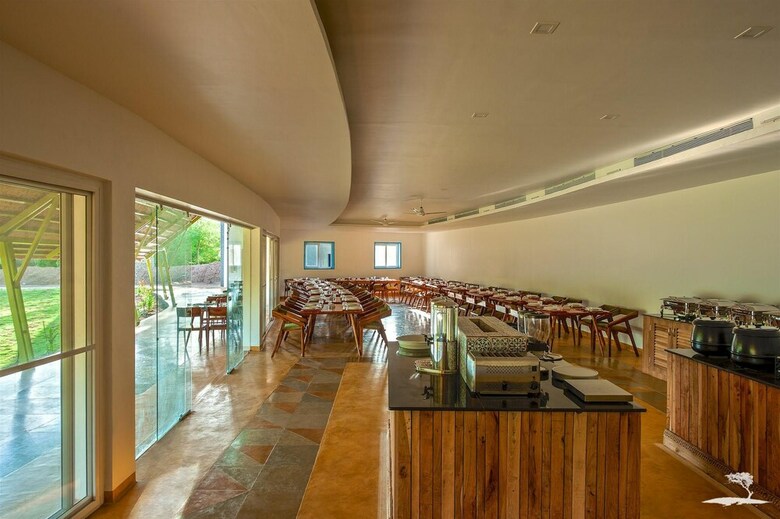 Hotel Red Earth Tadoba
