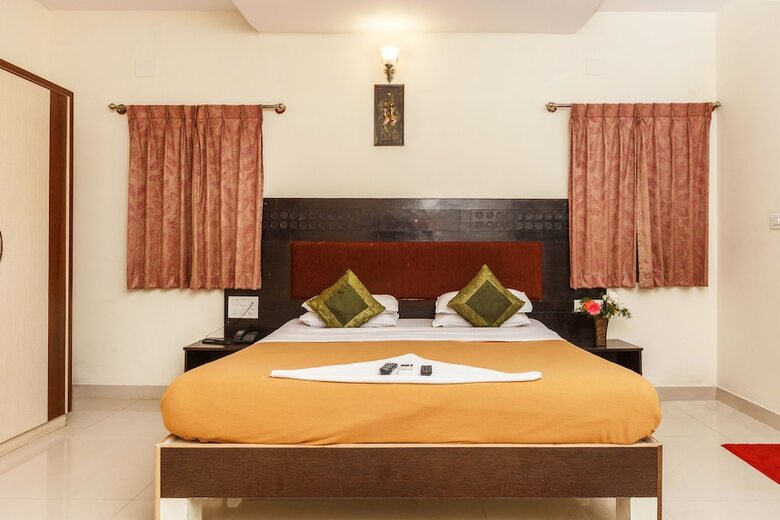 Hotel 4 Seasons Suites