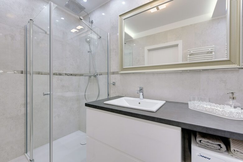 Apartamentos Flats For Rent - Chmielna Spa & Wellness