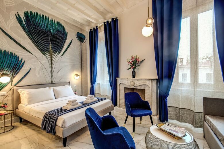 Hotel Little Queen Pantheon Residence