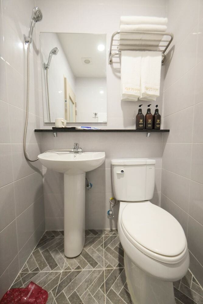 Calistar Hotel