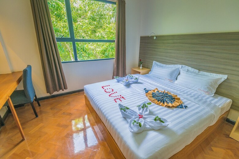 Ruby Myanmar Hotel