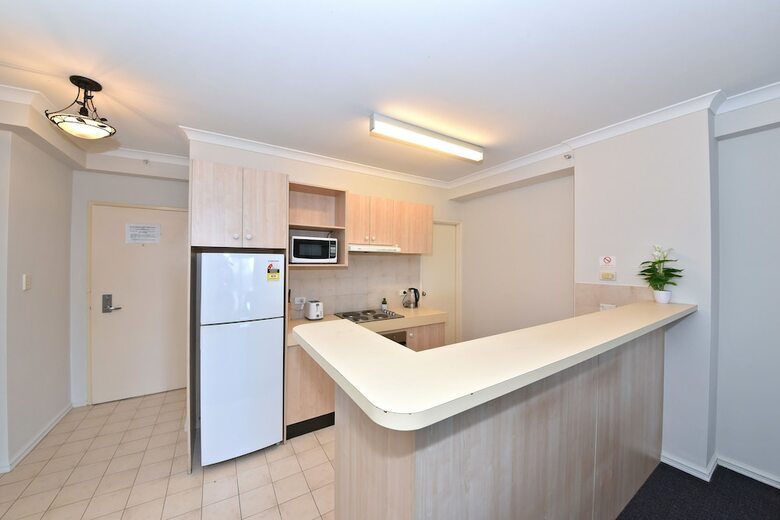 East Perth 2 X 1 Trendy Apartment