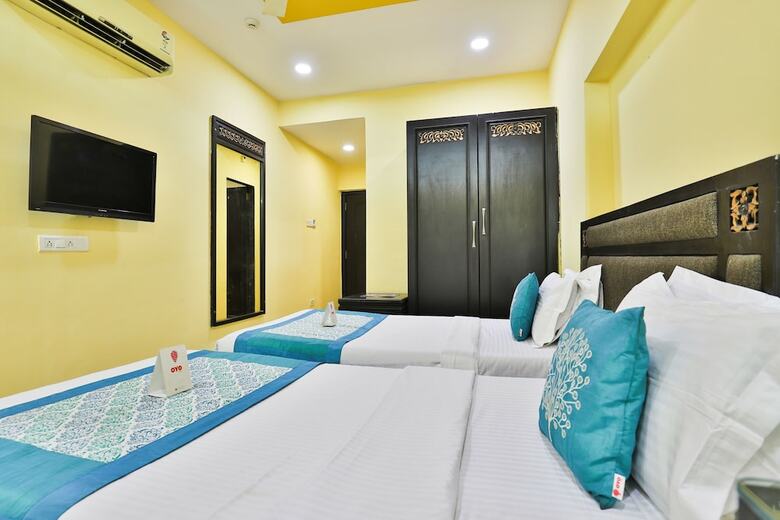 Oyo 14549 Hotel Lotus Residency