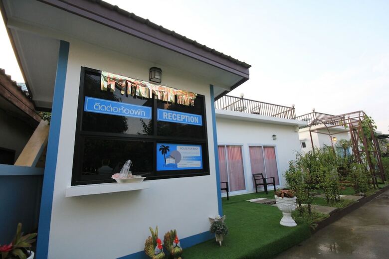Hotel Phannarai House