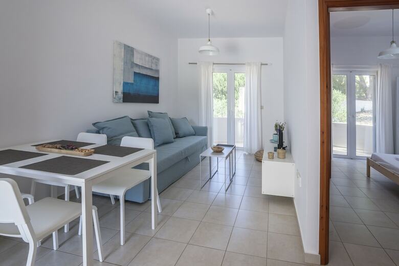 Nikis Dream Comfy Apartments