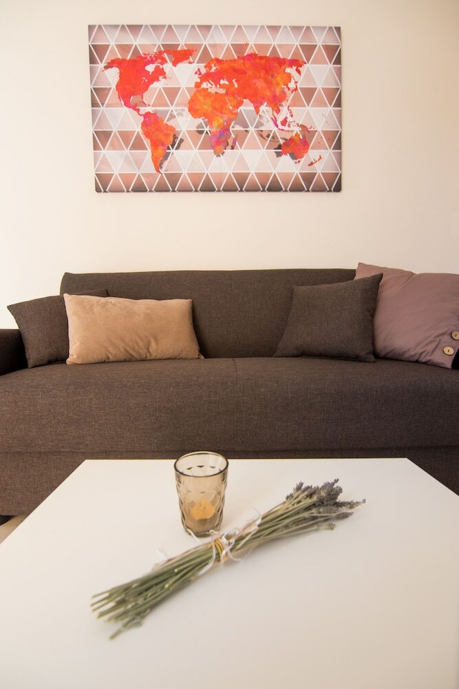 Nikis Dream Comfy Apartments