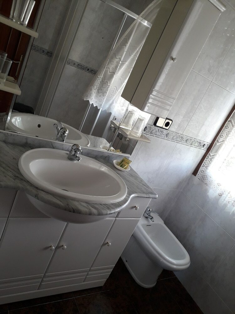 Bed & Breakfast Pensi�n Nigran