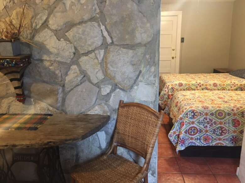 Cabana The Leakey Inn By Cmd