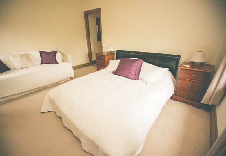 Weycroft Mill House Bed And Breakfast