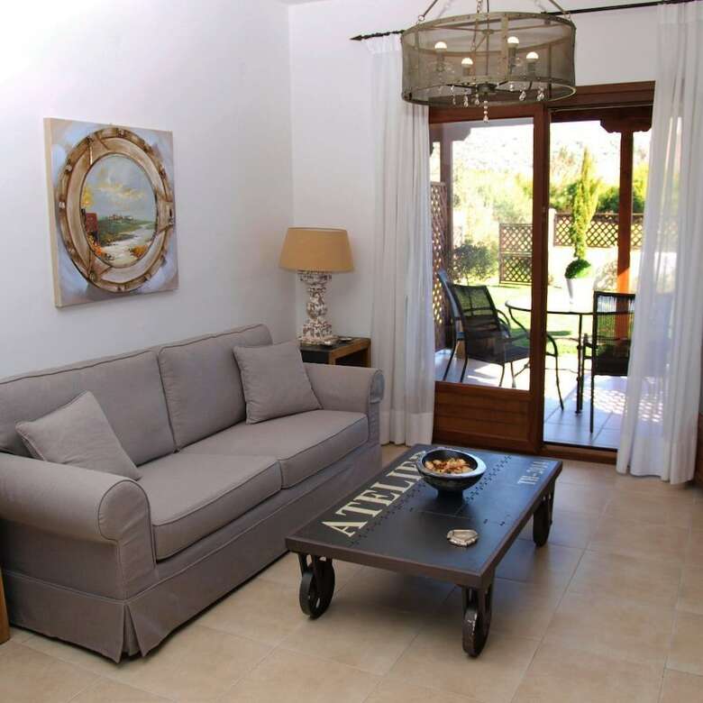 Apartamentos Melograno - Near Boufa (koropi) Beach