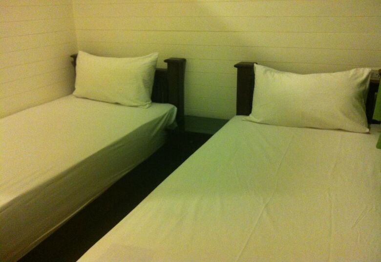 Hostal Happy Traveller Home