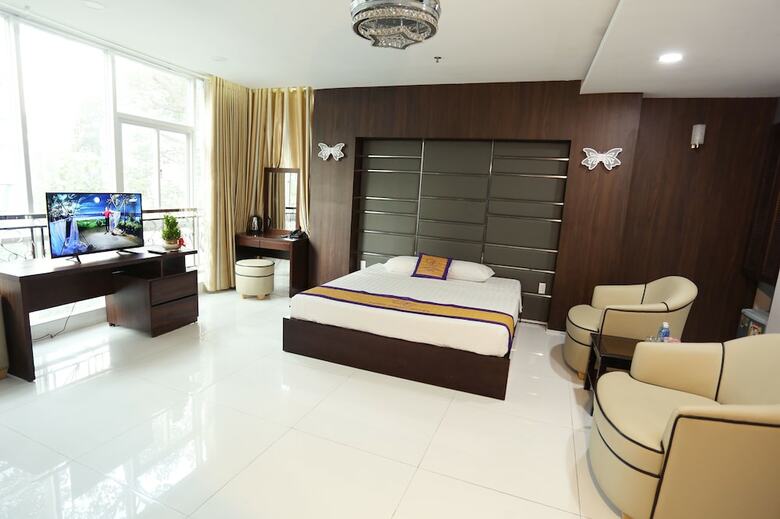 Kim Long Chau Hotel