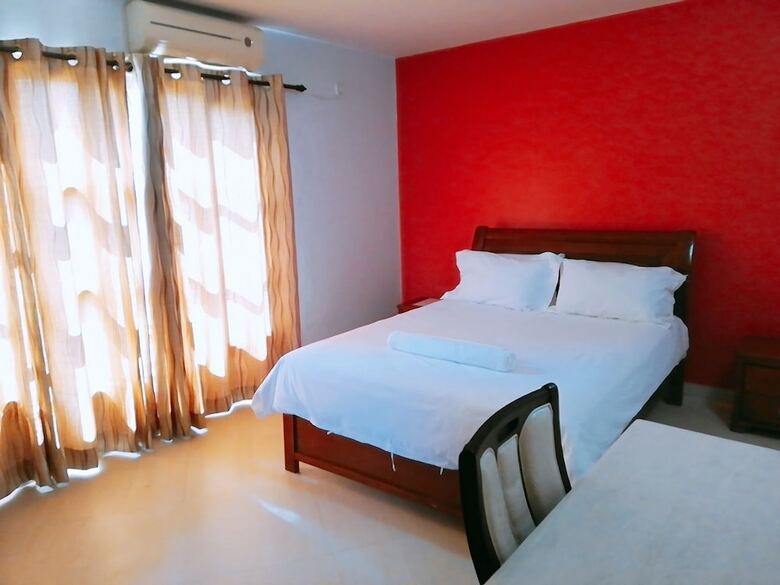 Hotel Residencial Chinfura