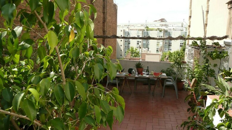 Watermelon - Penthouse Apartment