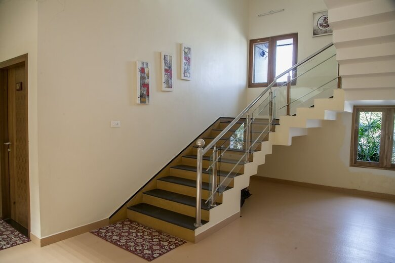 Palette - Hotel Deepali Palace