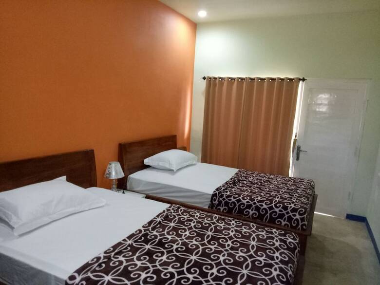 Hostal The Warong Nusa Penida - Hostel