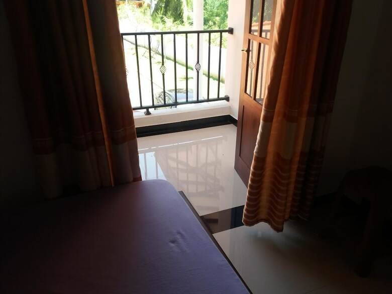 Hotel Amawin Resort