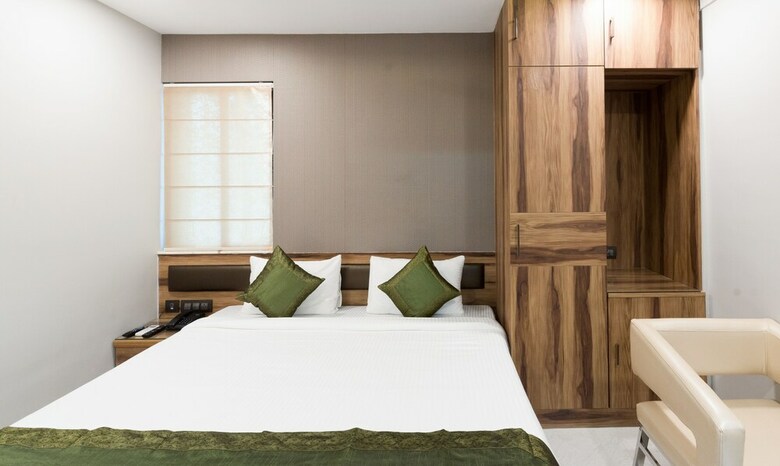 Hotel Treebo Trend Glorious Rim Rocks Palace