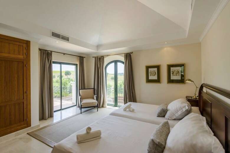 Arcos Golf Hotel Cortijo Y Villas