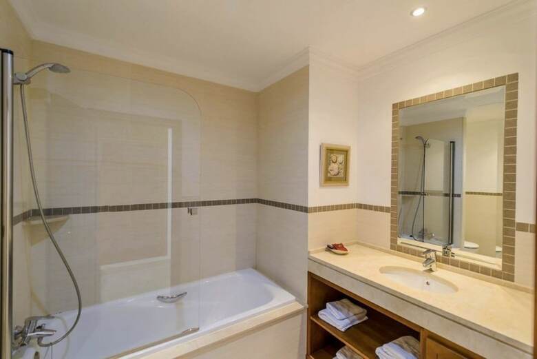 Arcos Golf Hotel Cortijo Y Villas