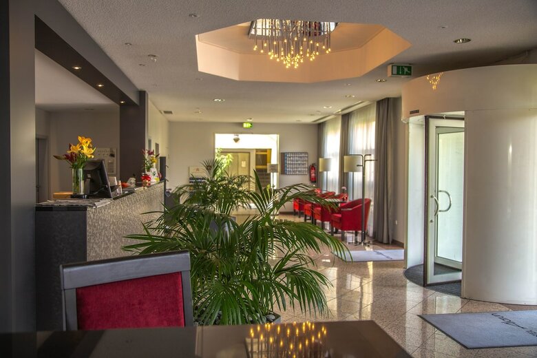 City Partner Hotel Alarun
