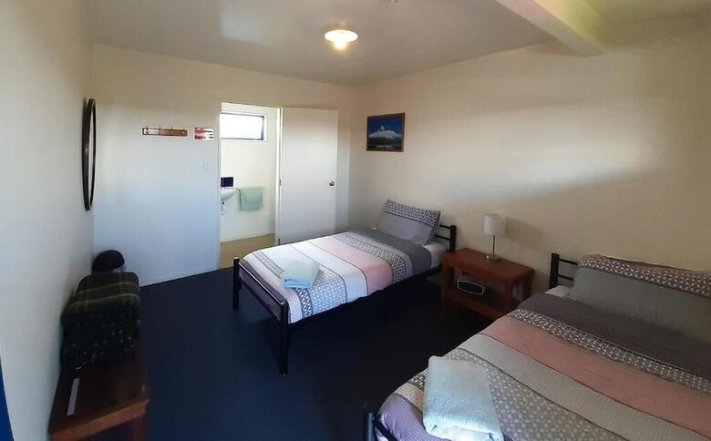 Hostal Golden Fern Backpackers