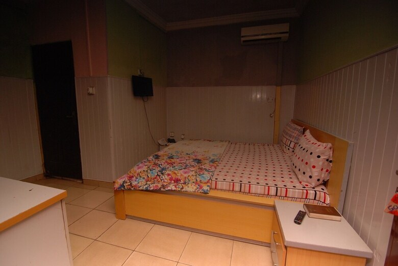 Juvacy Luxury Hotel 1