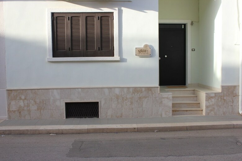 Adrian's B&B