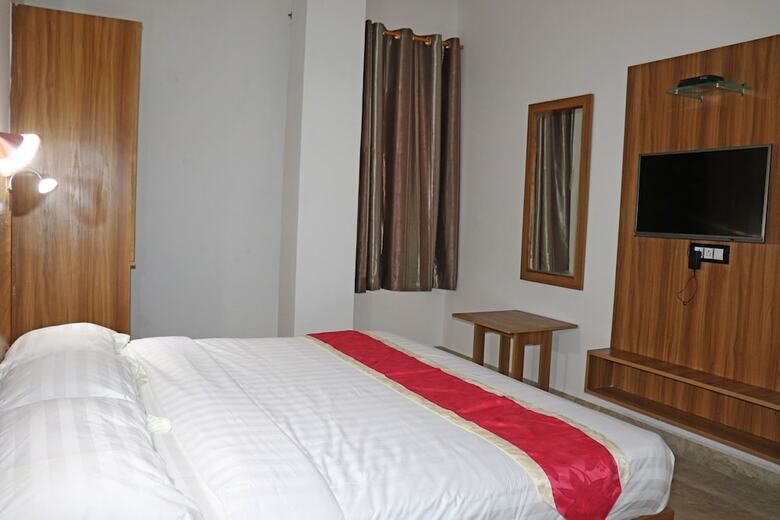 Hotel Gulnaar Guest House