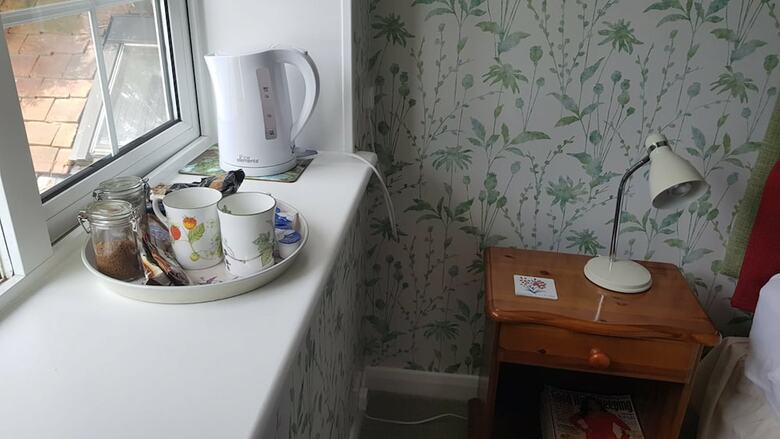Bed & Breakfast Holly House
