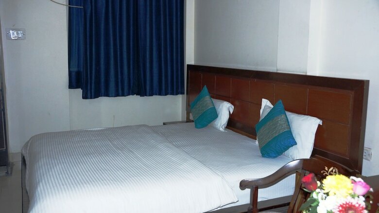 Maxfort Budget Hotel Gurgaon