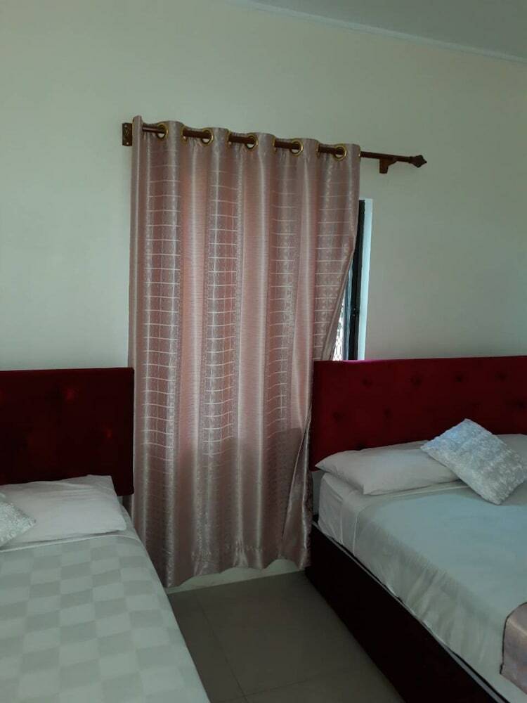 Gold Town Tavua Hotel