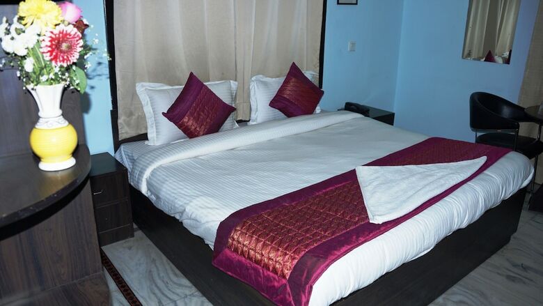Hotel Maxfort Medicity