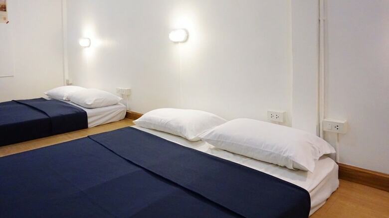 Hostal Need Sleep Hostel