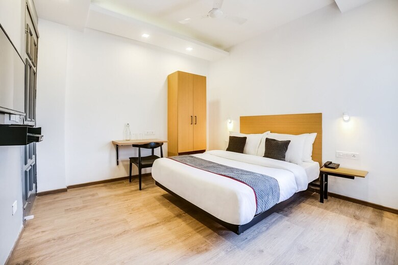 Hotel Oyo Flagship 15228 South City2