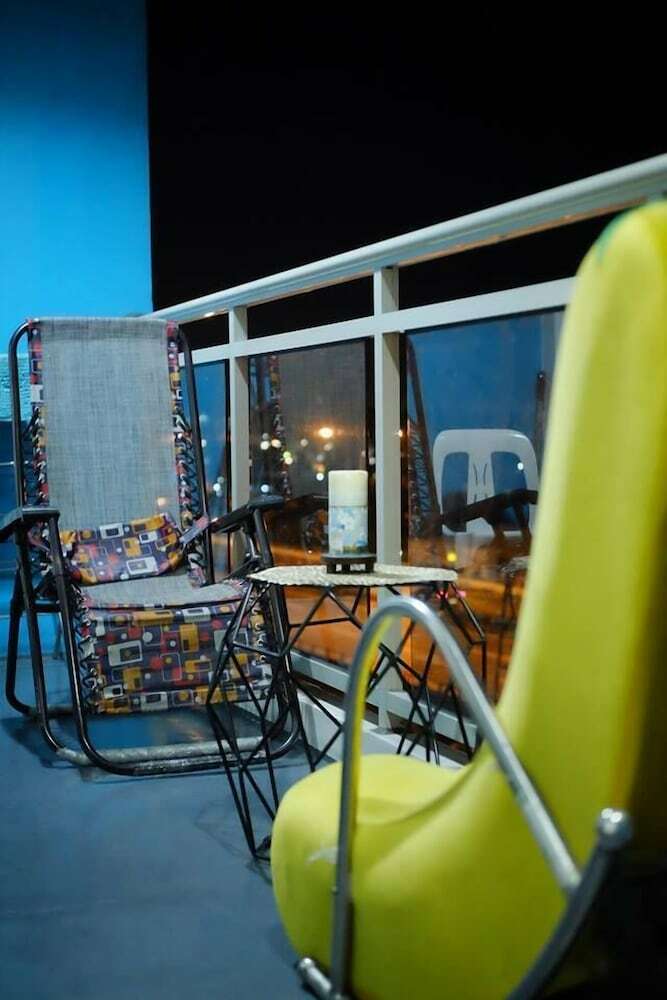 Azure Urban Resort Hostedbyces