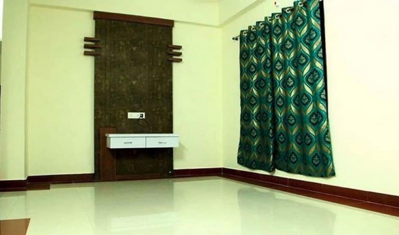 Hotel Lotus Grand