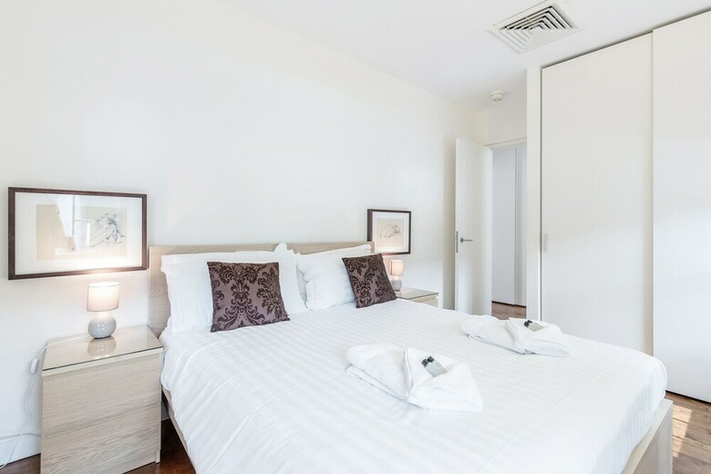 Lcs Liverpool Street Apartments
