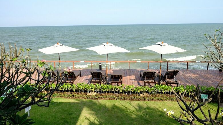 Hotel De Chaochom Hua Hin