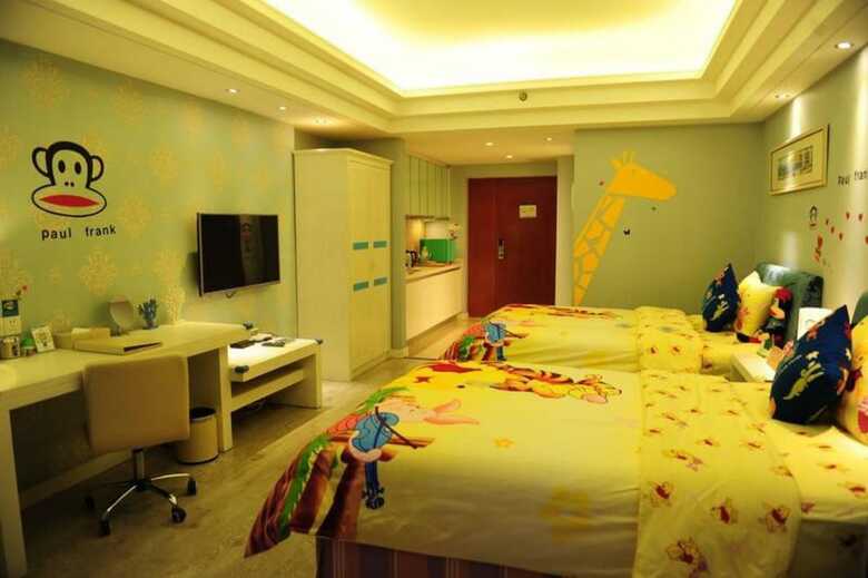 Chengdu Charm City Hotel