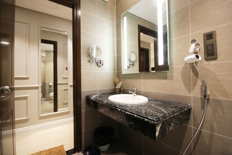 Aparthotel Luxury Neo-classic Condo