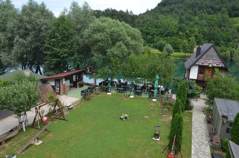 Bed & Breakfast Neron Turist Center