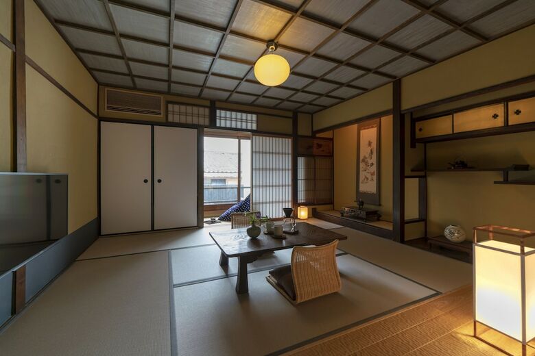 Hotel The Machiya Kamiumeya