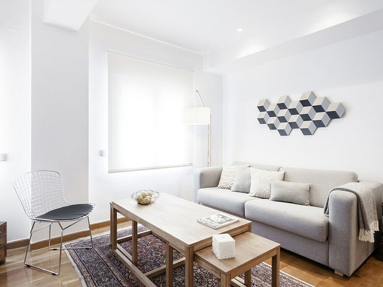 Principe De Vergara Apartment